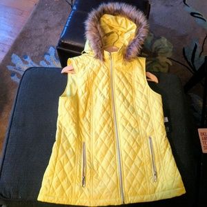 Black Rivit Puffy Yellow Vest - NWT!